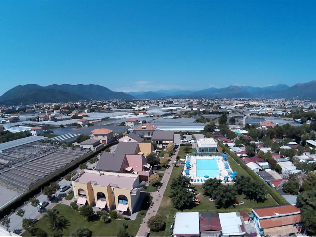 Residence Borgomare Albenga Ngoại thất bức ảnh